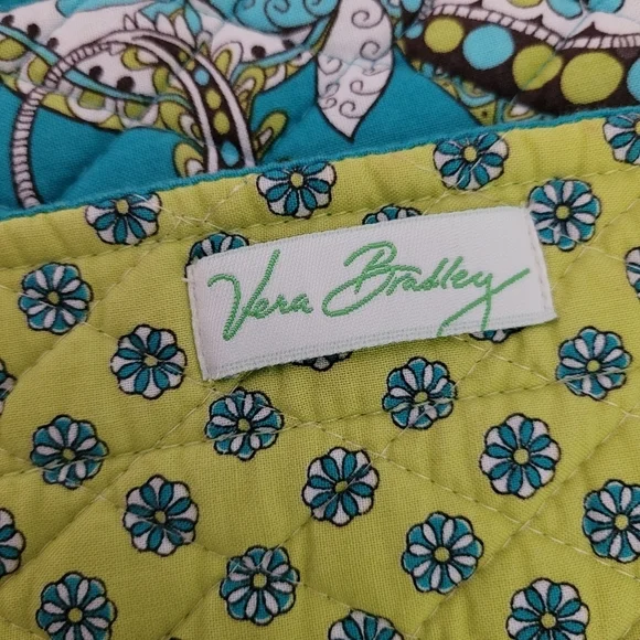 Vera Bradley Set of 2 Peacock Placemats & Napkins - Picture 2 of 3